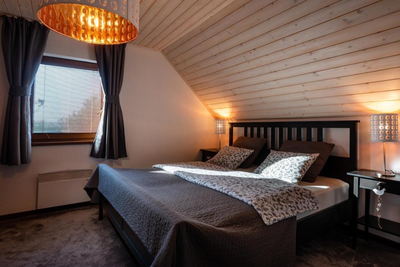 Villa Jasen Stará Lesná Exteriör bild